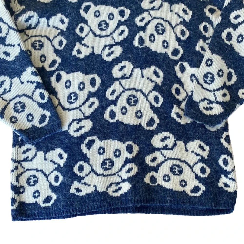 Vintage bear Sweater Size Large